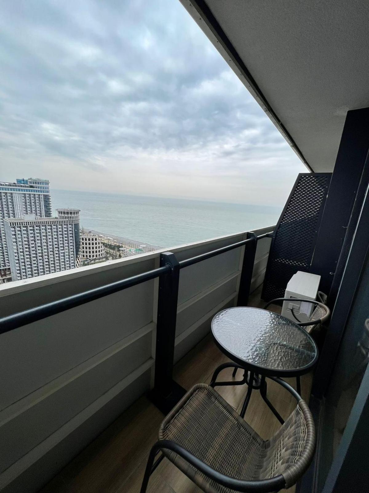 Orbi City Seaview Batumi Eksteriør billede